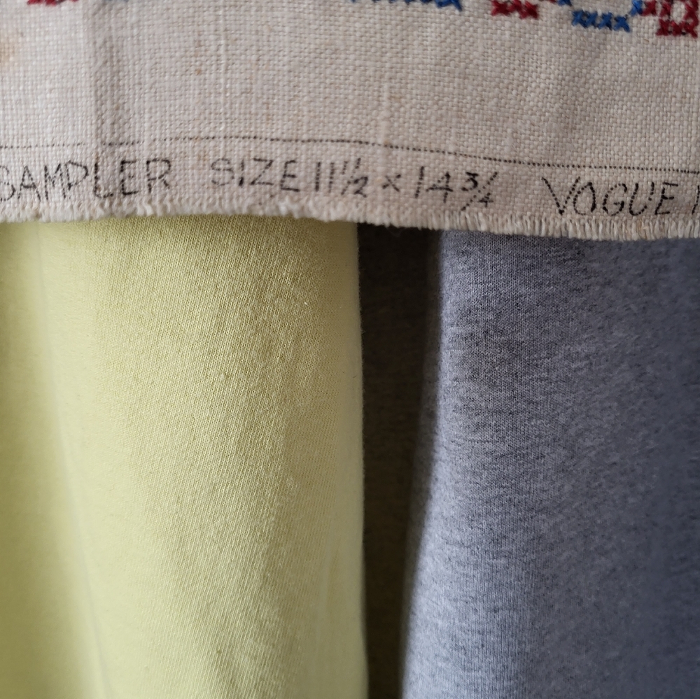 Pure linen Colonial Sampler - Picture 13 of 17
